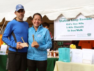 Tom Steele and Karla Steele, the overall male and female winners of the 5 Mile Classic with times of 30:02 and 36:43, respectfully.